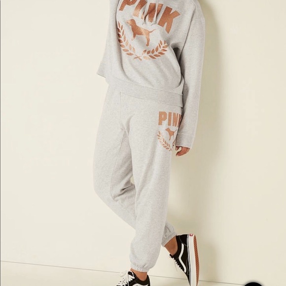 PINK VS bling classic pant bling long sleeve campus tee PULLOVER HOODIE - Picture 2 of 16